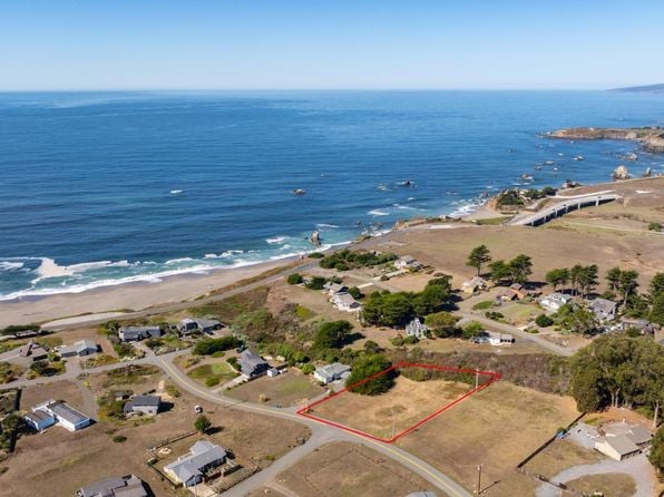 225 Los Santos Drive - Photo 1