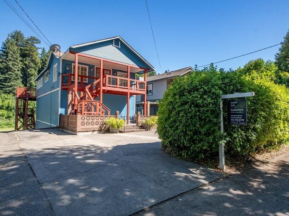 15627 Riverside Drive - Photo 1