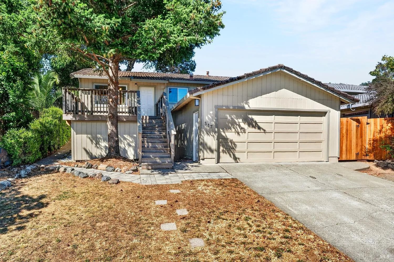 517 N Jefferson Street - Photo 1