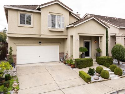 125 Trent Drive - Photo 1