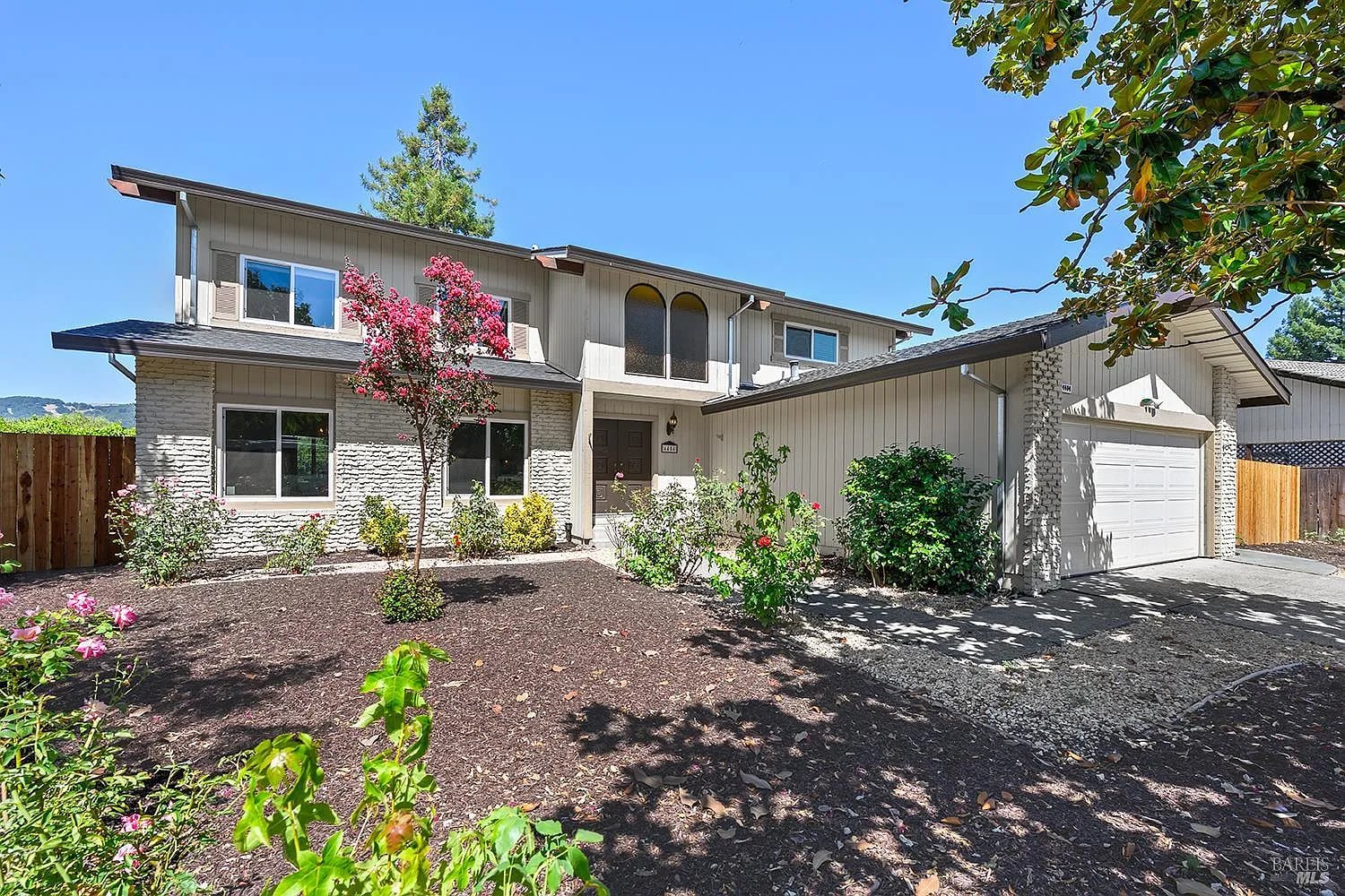 4404 Hollingsworth Circle - Photo 1