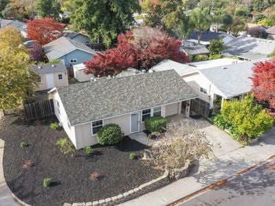 1295 Hemlock Street - Photo 1