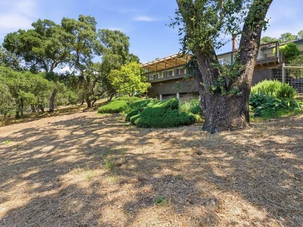 2155 Thornsberry Road - Photo 1