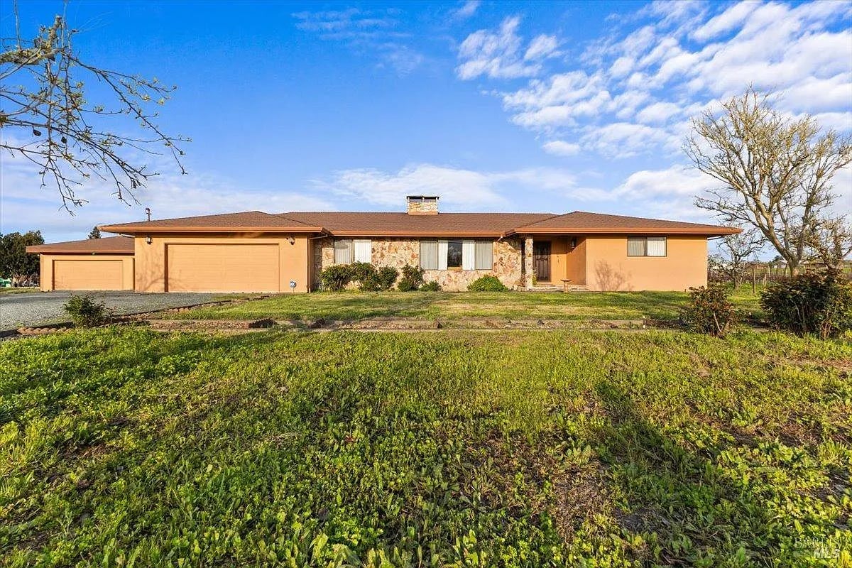 2062 Woolsey Road - Photo 1