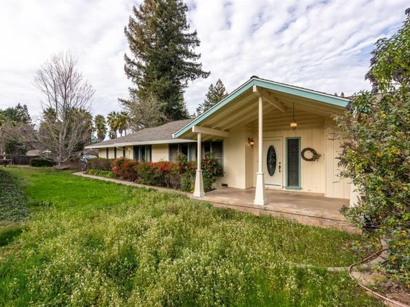 506 La Tierra Drive - Photo 1