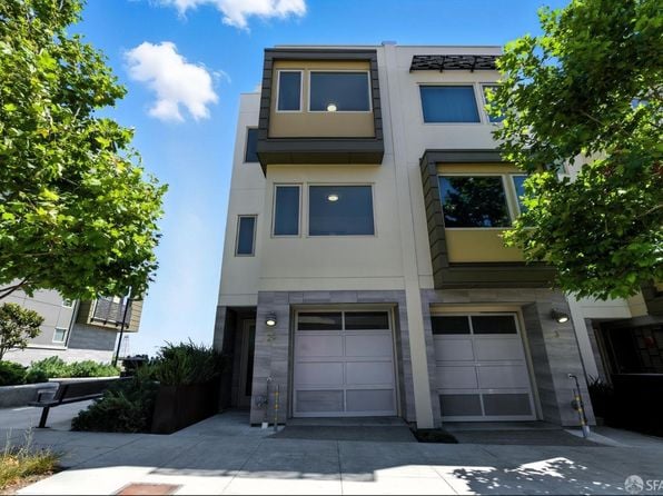 29 Kirkwood Ave - Photo 1