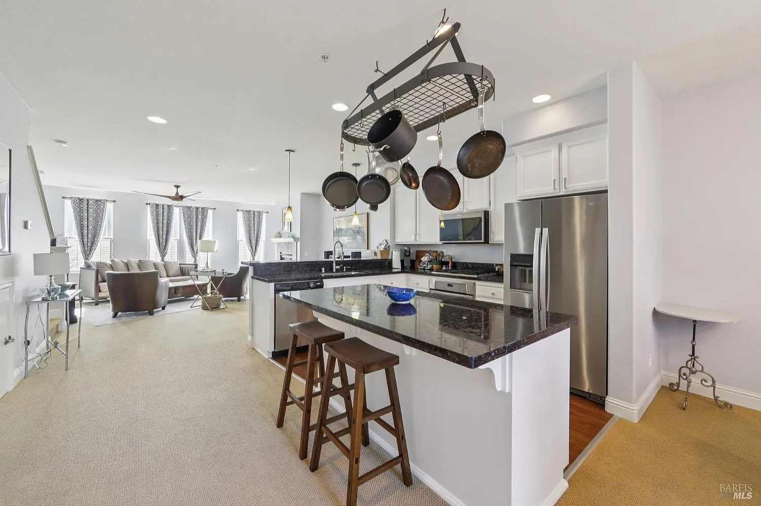 125 Johnson Street - Photo 1