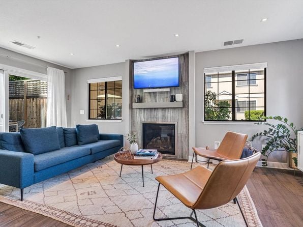 346 Piper Street - Photo 1