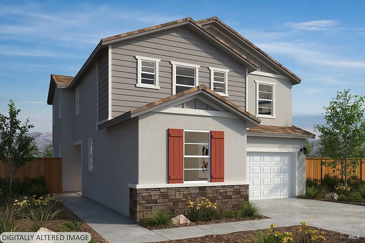 132 Cartier St - Photo 1