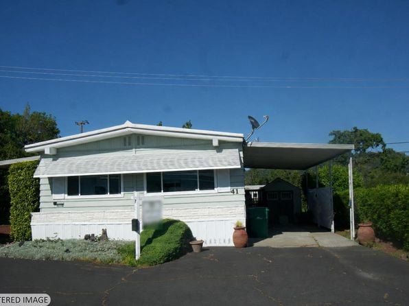 41 Plymouth Way - Photo 1
