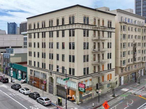 155 Hyde St - Photo 1
