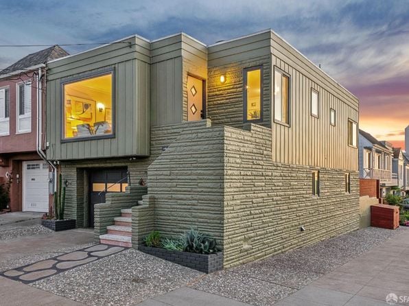 1701 40th Ave - Photo 1