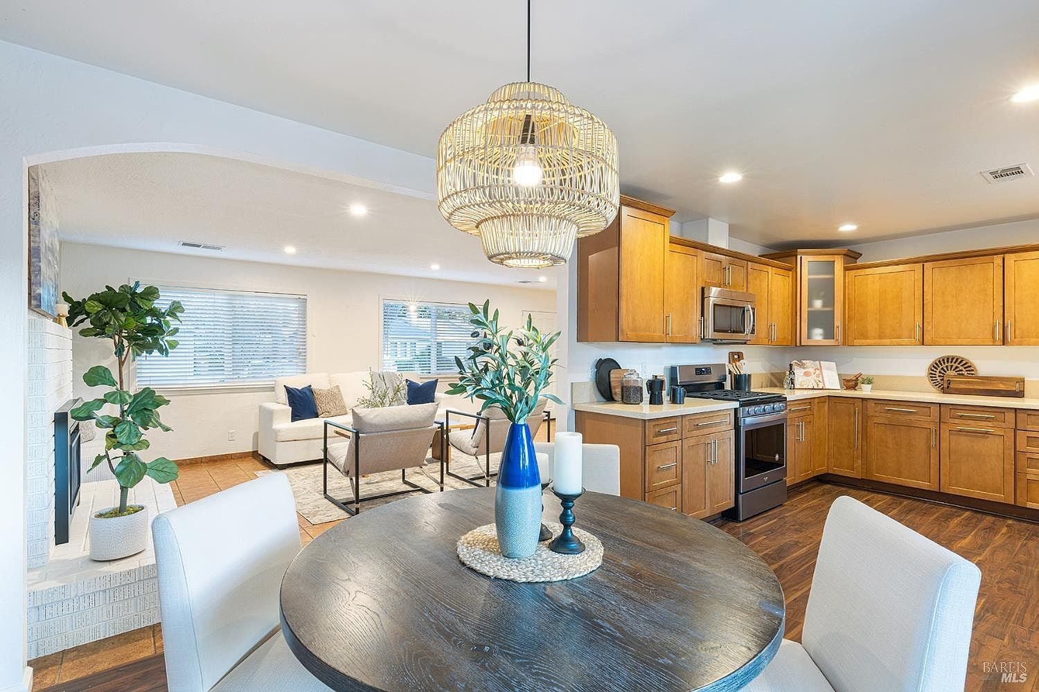 111 S Franklin Street - Photo 1