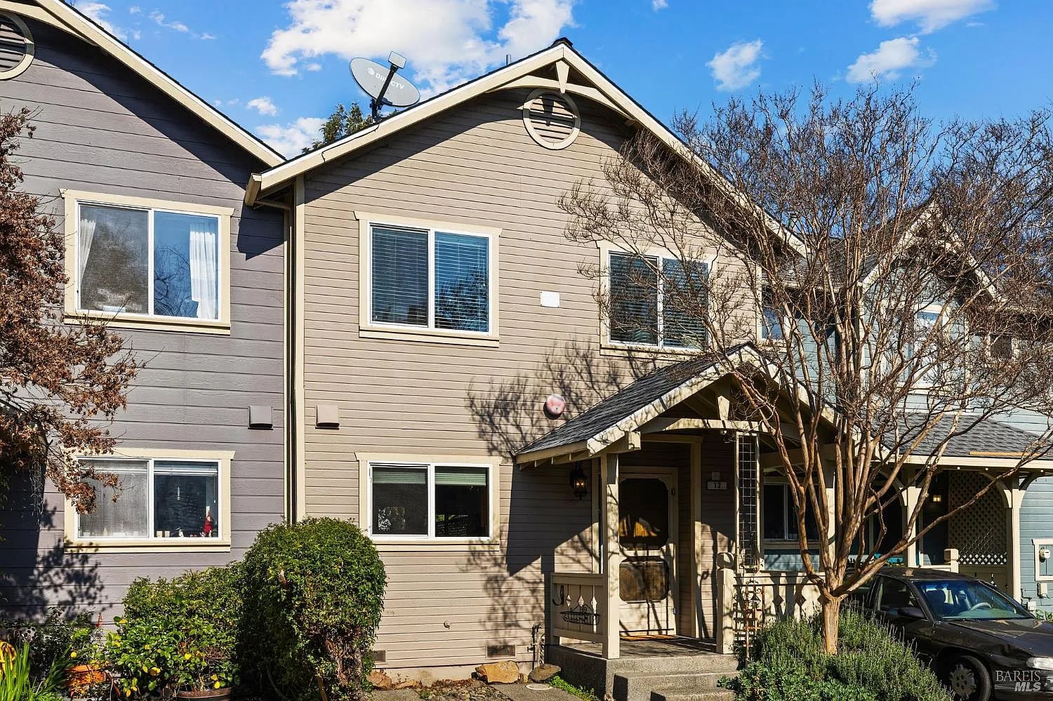 12 Rain Tree Court - Photo 1