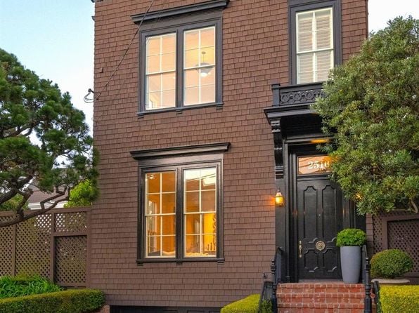 2510 Steiner St - Photo 1