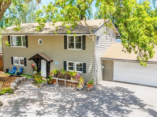 279 Valparaiso Avenue - Photo 1