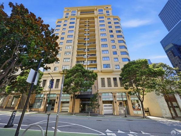 246 2nd St APT 801 - Photo 1