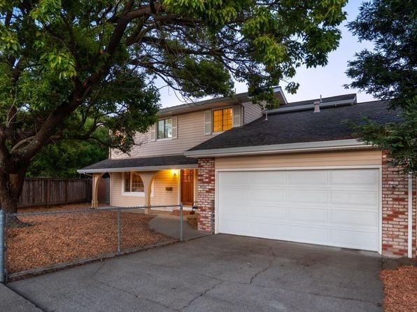 1008 Samuel Drive - Photo 1