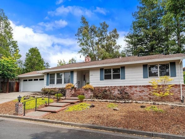 2904 Field Stone Court - Photo 1