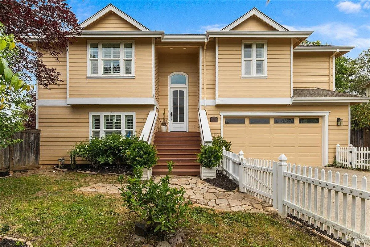 103 Paul Wittke Drive - Photo 1