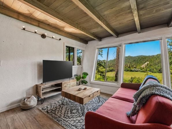 11688 Oak Road - Photo 1