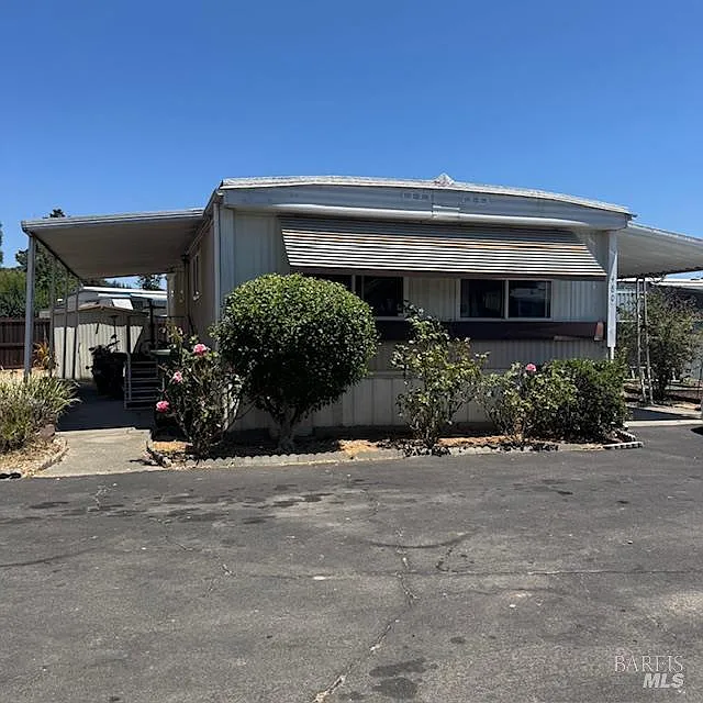 480 Colonial Park Drive - Photo 1