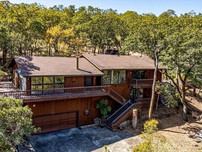 1253 Summit Drive - Photo 1