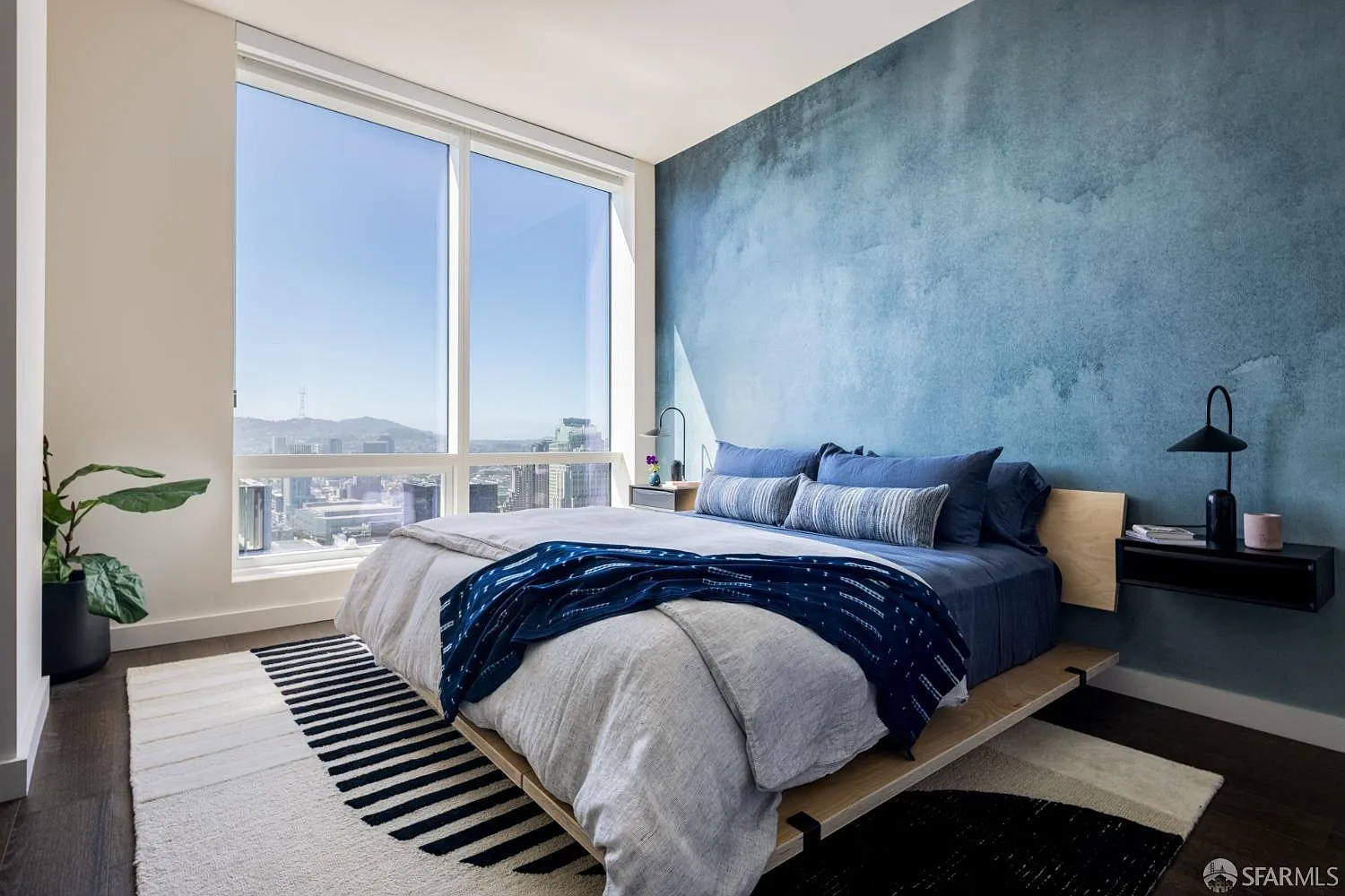 488 Folsom St #4204 - Photo 1