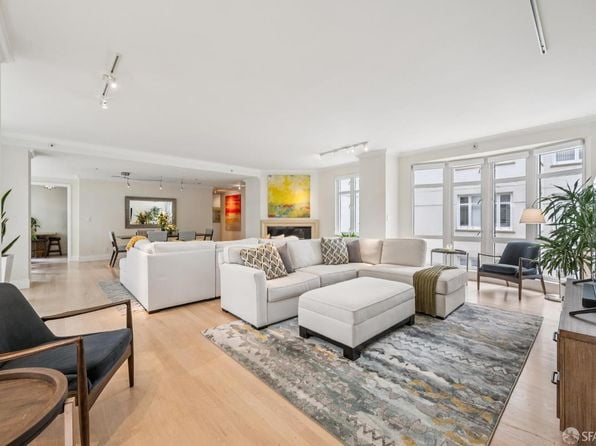 1340 Clay St Unit 603 - Photo 1