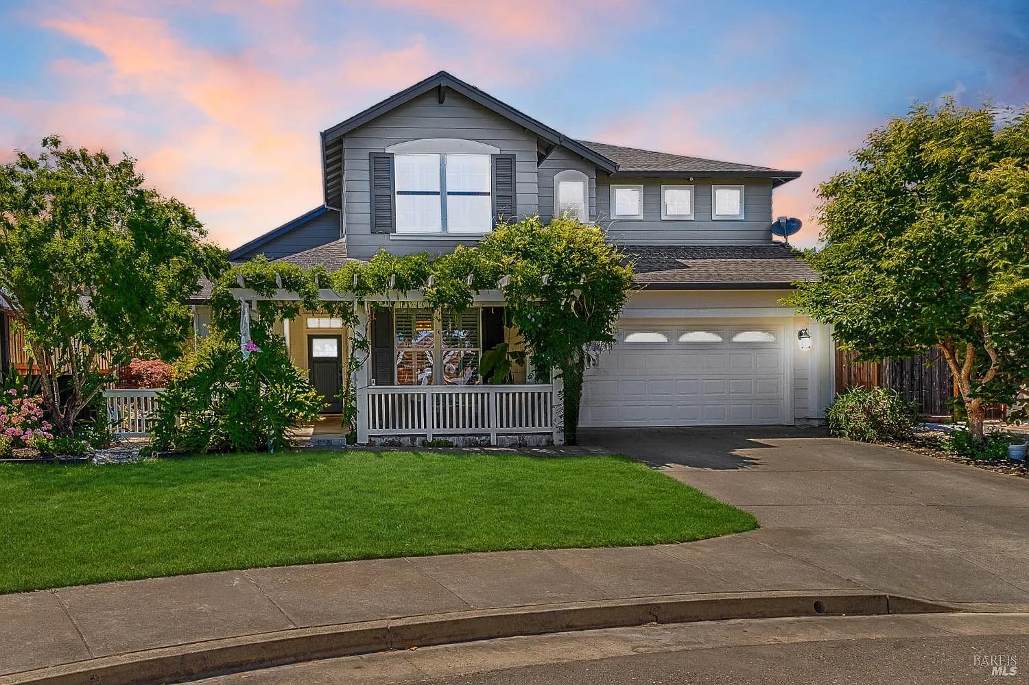 312 Cottage Court - Photo 1