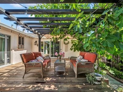 1183 Mountain View Circle - Photo 1