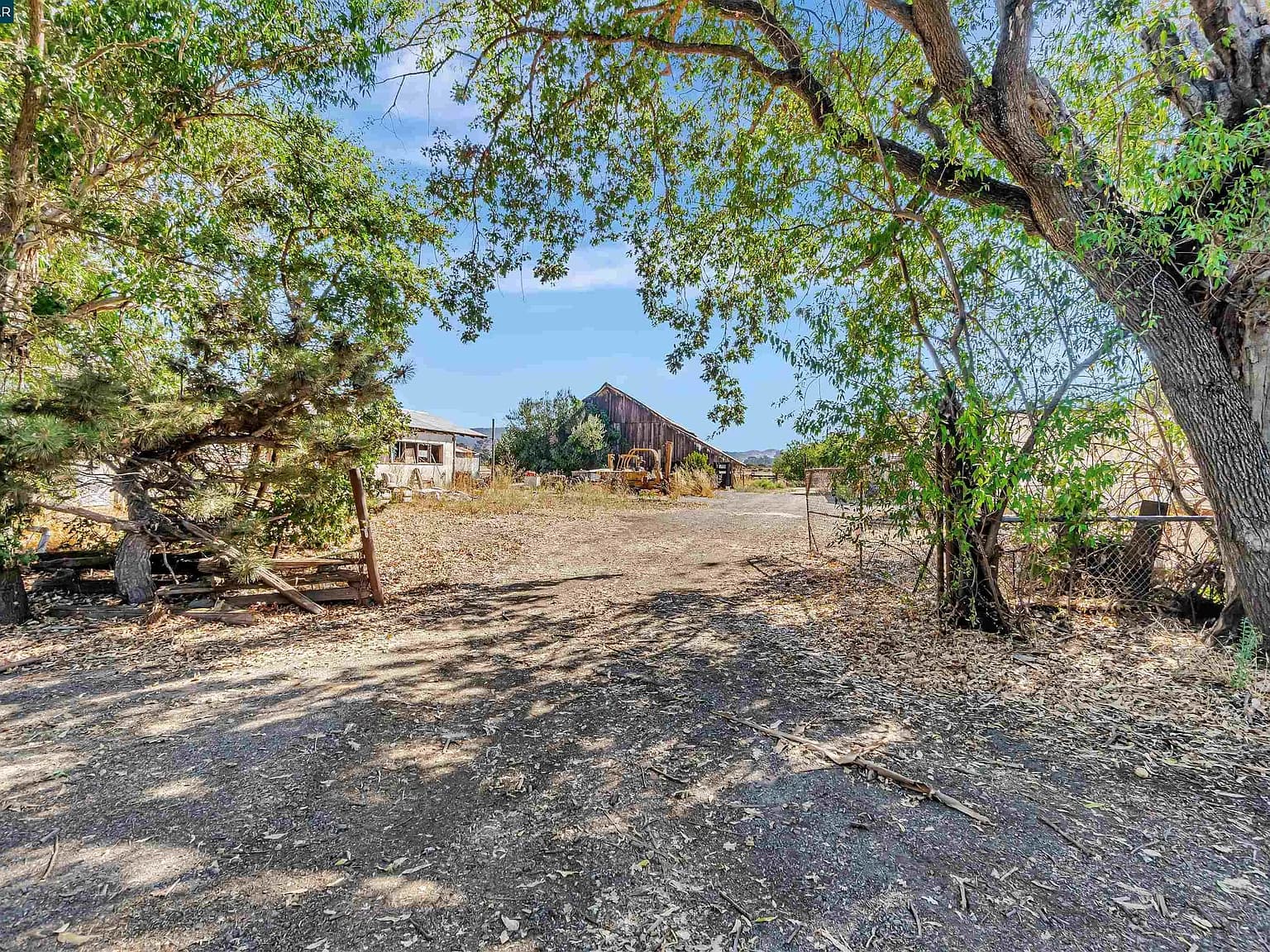 21200 Silva Rd - Photo 1
